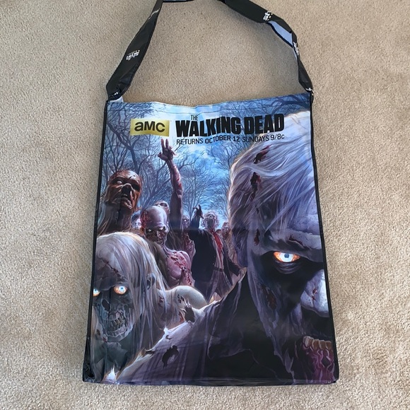 Oversized The Walking Dead Reusable Bag, 30” x 24” x 4” - Picture 8 of 16
